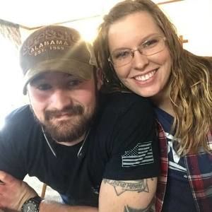 Meet your Posher, Lacey